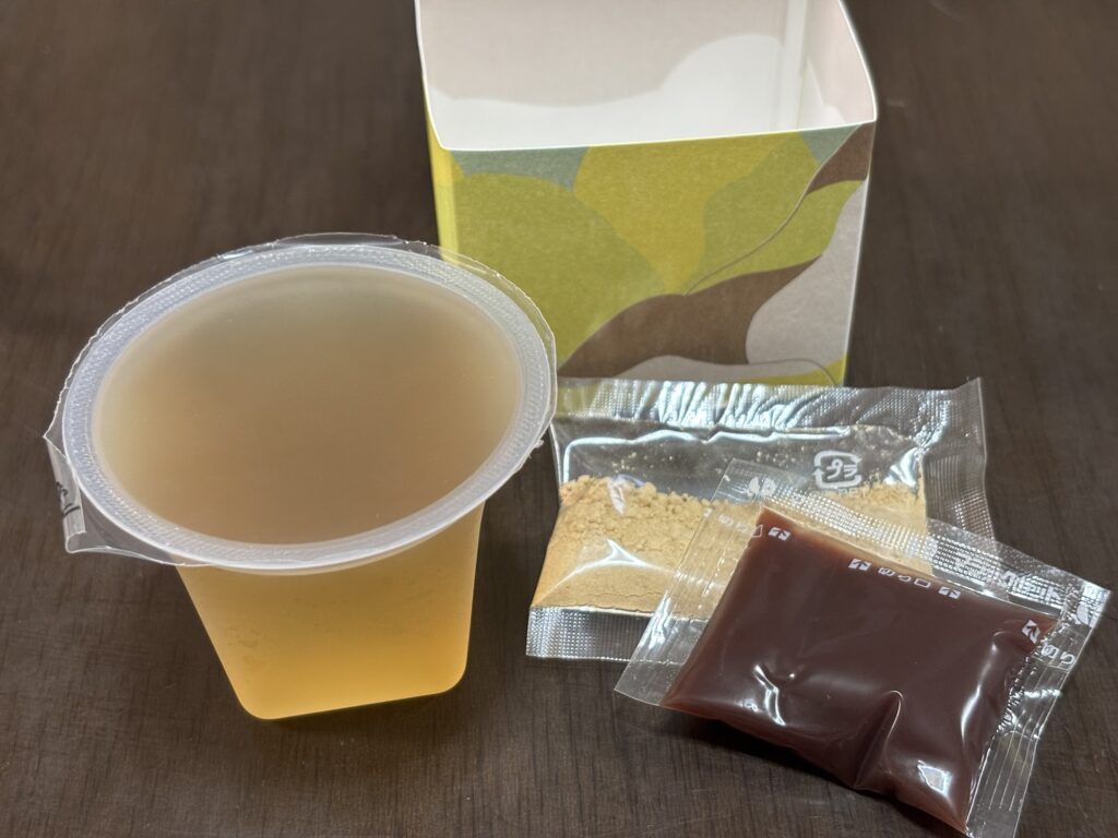 わらび餅ときな粉にこしあん