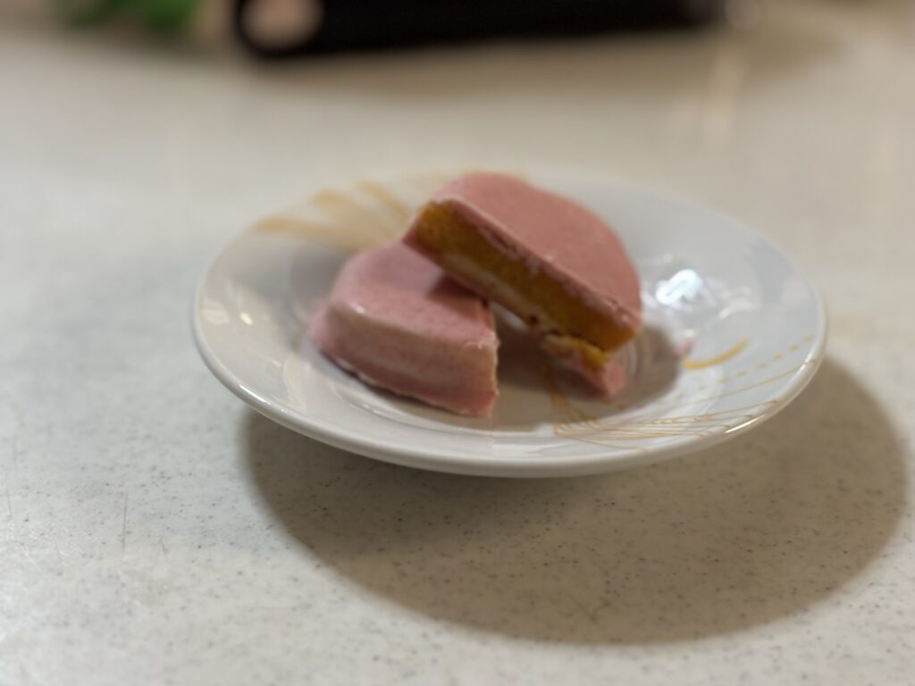 苺トリュフ