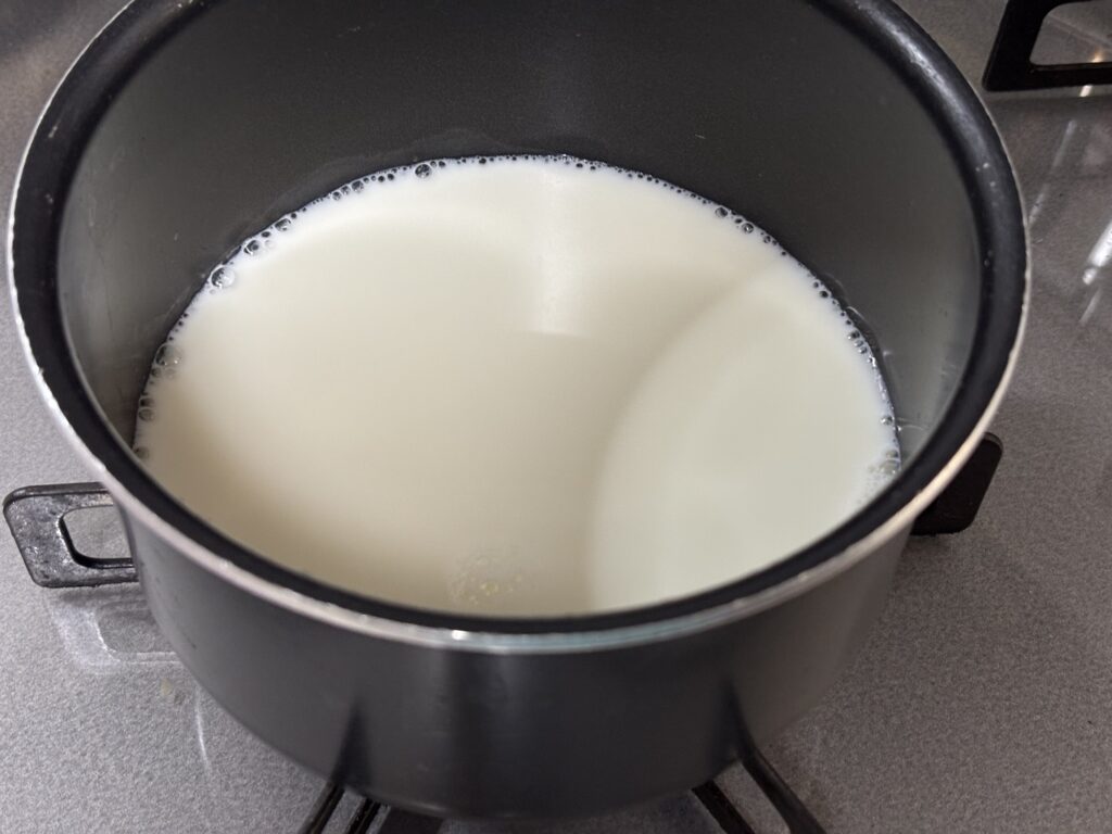 牛乳を温める