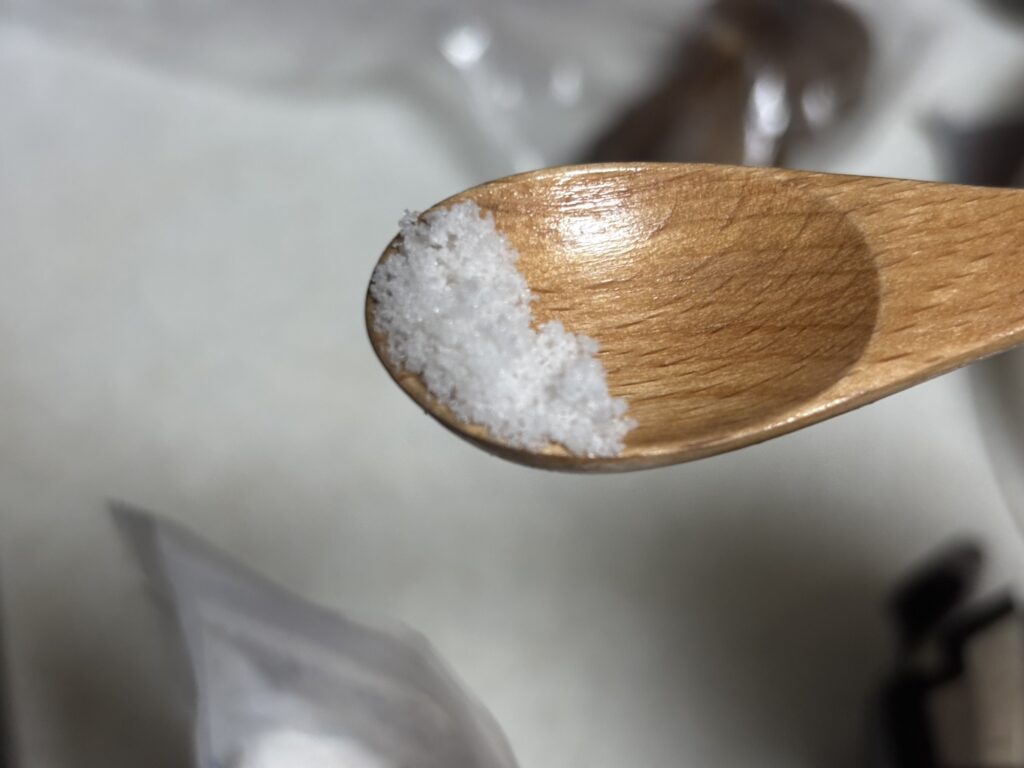 粟国の塩（釜炊き）